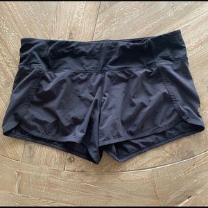 Black Lululemon shorts